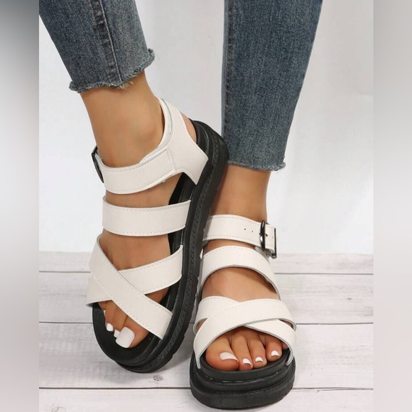Leather PU Platform Wedge Sandals With Buckle And Thick Heels.Super comfortable - Picture 7 of 7